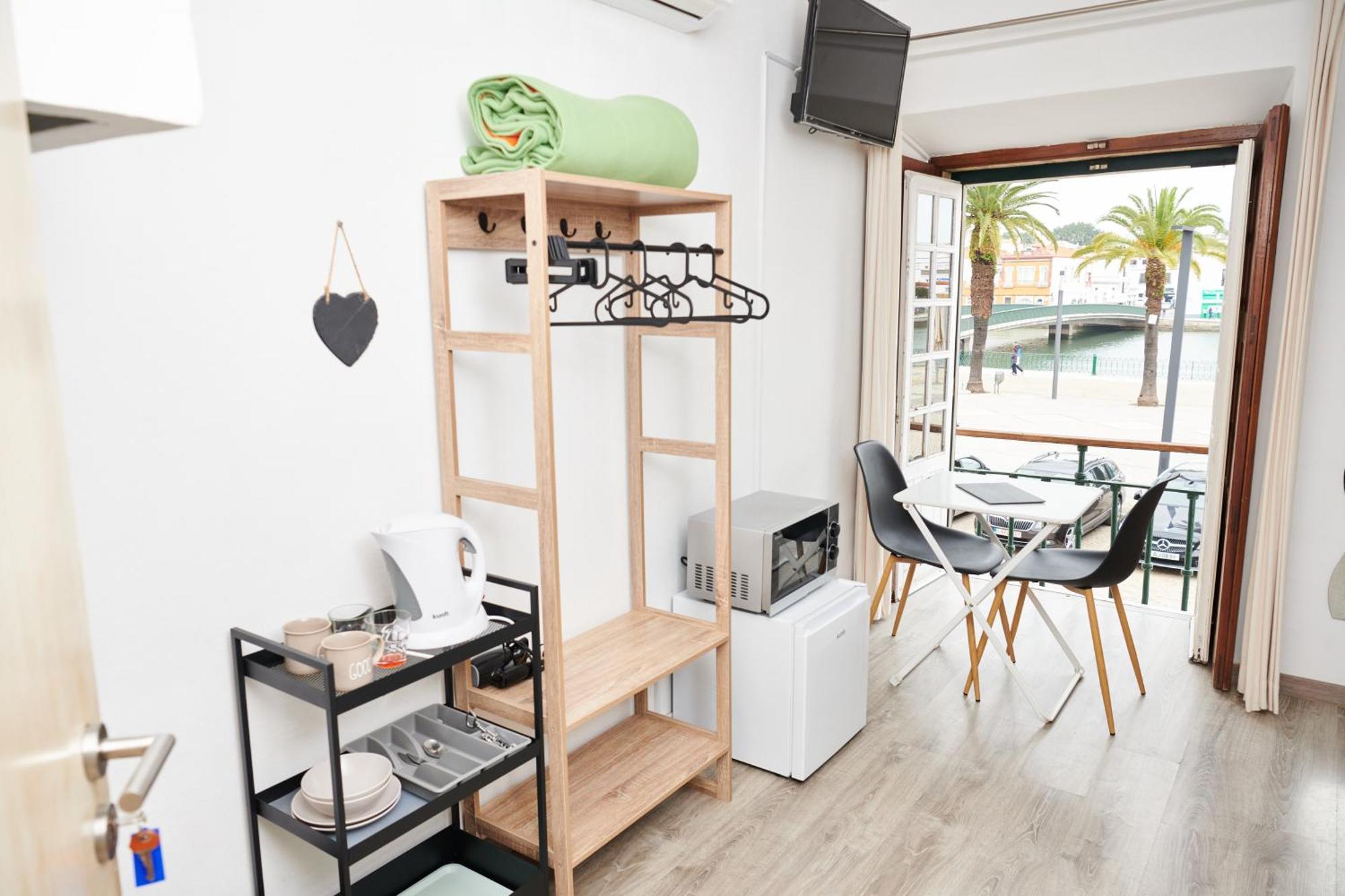 Taah Billa Guest House ตาวิรา ภายนอก รูปภาพ