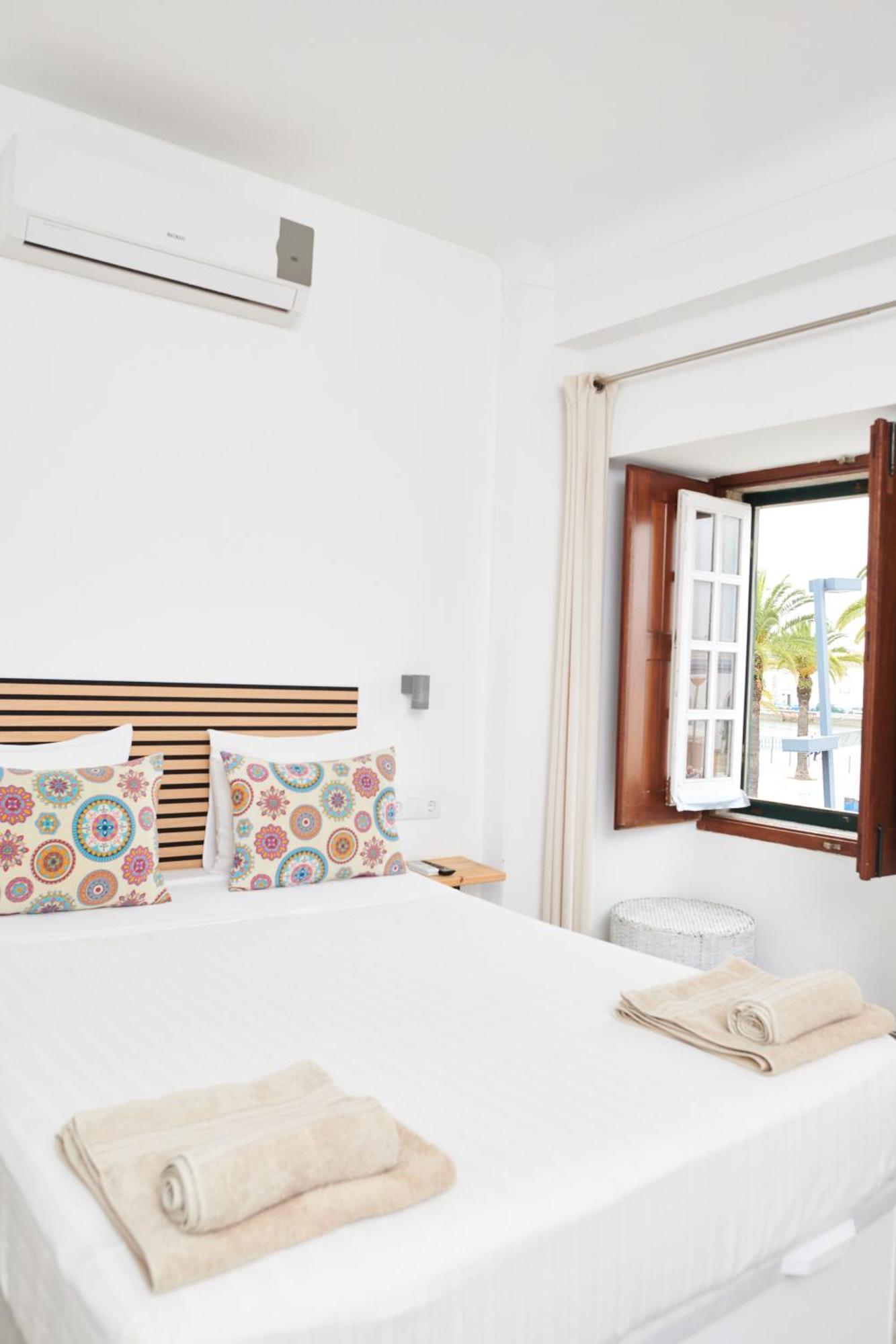 Taah Billa Guest House ตาวิรา ภายนอก รูปภาพ